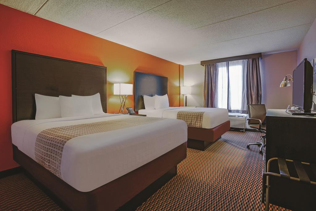 Holiday Inn & Suites Philadelphia-Runnemede/Exit 3-New Jersey Turnpike Exteriör bild