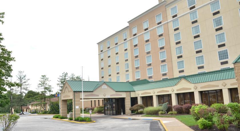 Holiday Inn & Suites Philadelphia-Runnemede/Exit 3-New Jersey Turnpike Exteriör bild